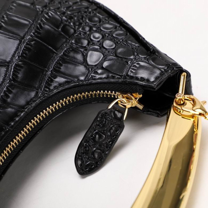 Tom Ford Womens Mini Crocodile Pattern Shoulder Bag In Black