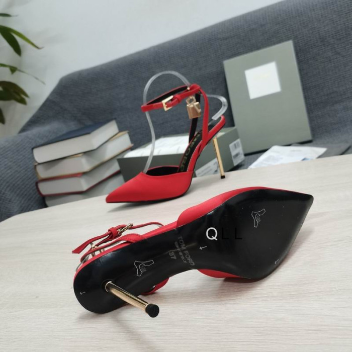 Tom Ford Laminated Nappa Leather Padlock Pointy Toe Pumps In Red