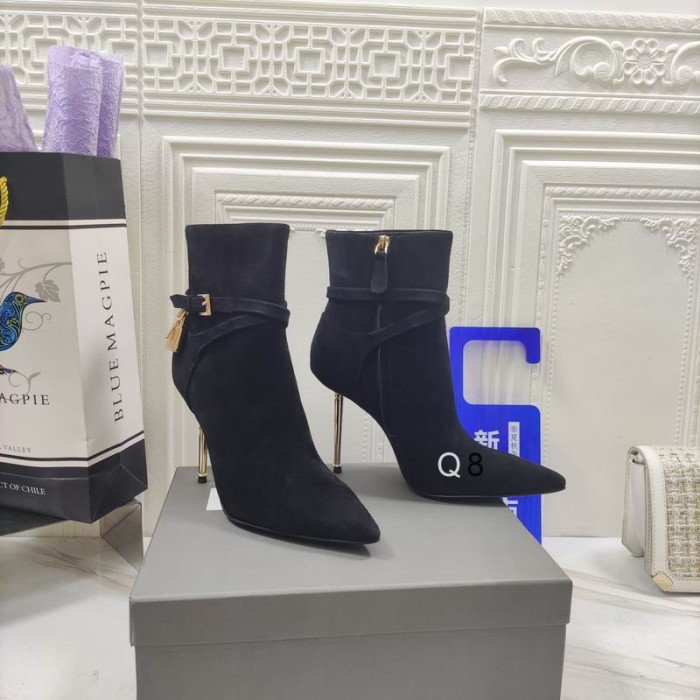 Tom Ford 10.5cm Padlock Ankle Boot In Black