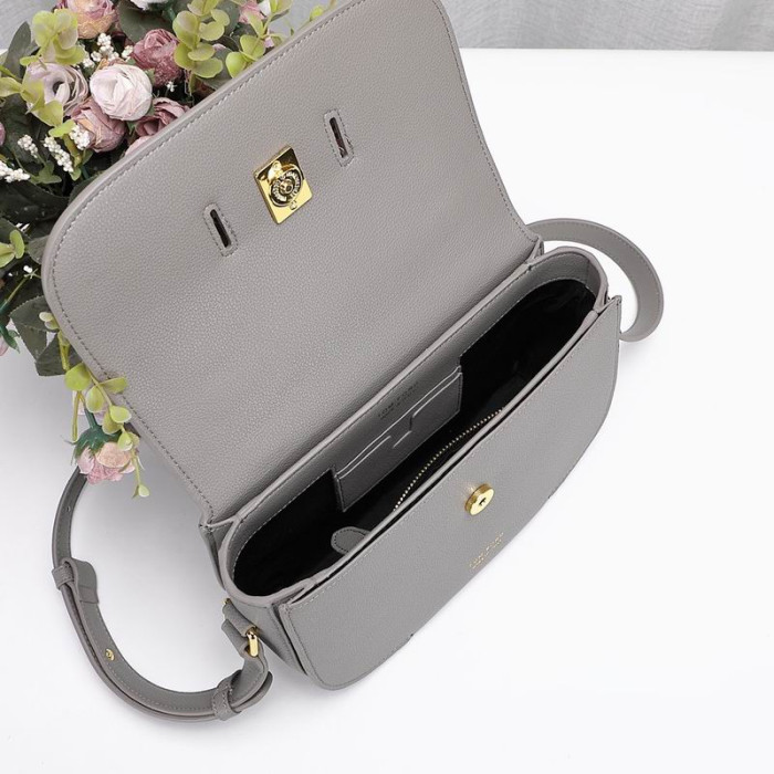 Tom Ford Womens Textured-Leather Mini Shoulder Bag In Grey