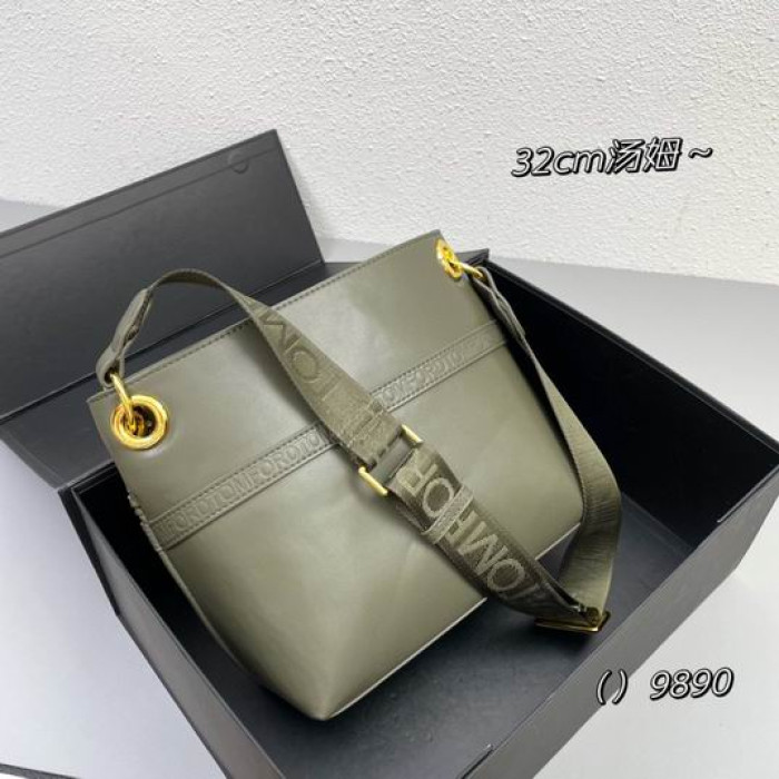 Tom Ford Embossed Shoulder Bag In Green