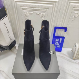 Tom Ford 10.5cm Padlock Ankle Boot In Black