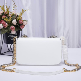 Tom Ford Gold Silver Chain full leather Shoulder Bag Purse Leather In White
