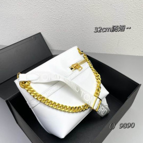 Tom Ford Embossed Shoulder Bag In White