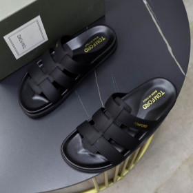 Tom Ford Men's Leather Flip Flops In Black02