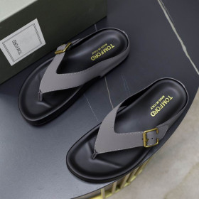 Tom Ford Men's Leather Fabulous Palm Slippers In Grey