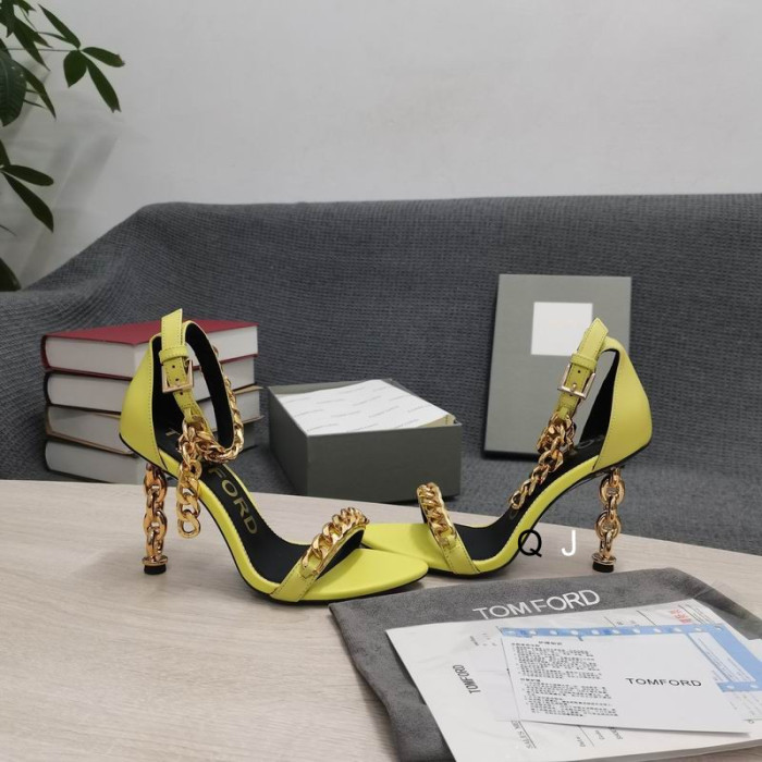 Tom Ford Couro Corrente De Metal Pontiagudo Sandália Em Amarelo