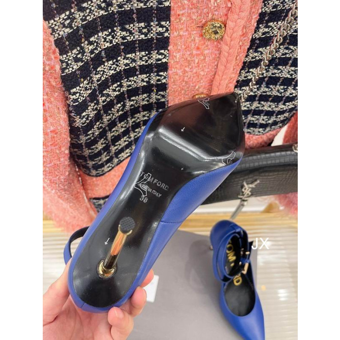 Tom Ford Couro Cadeado Tornozelo Envoltório Apontou Toe Bombas Em Azul