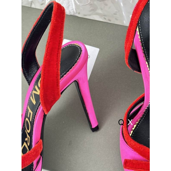 Tom Ford Veludo Arco Sandália Na Cor De Rosa