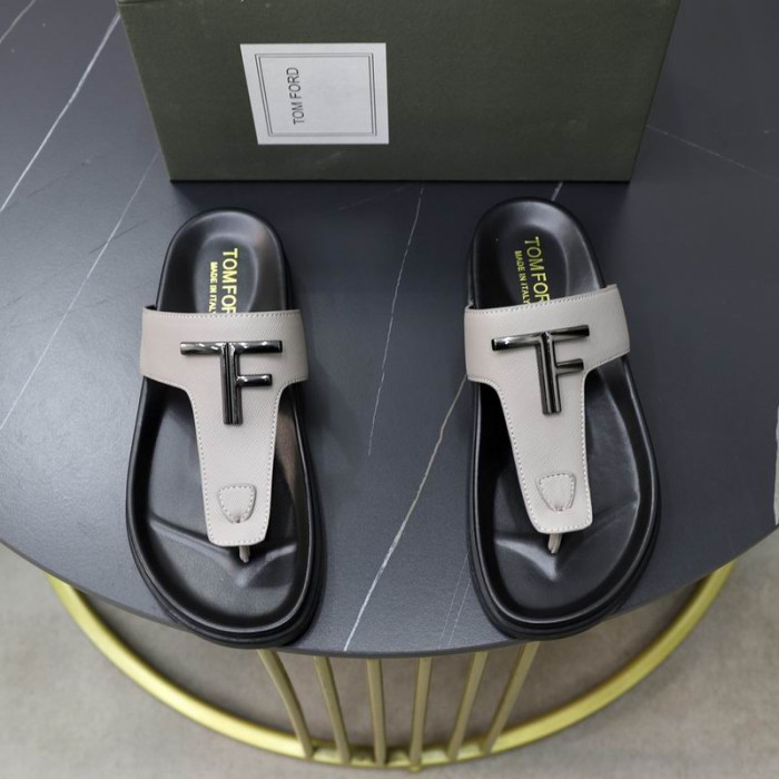 Tom Ford Homens do Couro Flip-Flops Em White02