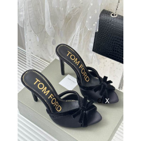 Tom Ford 10.5 cm de Veludo Arco de Slide Em Preto