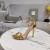 Tom Ford 10.5 cm de Couro, Corrente de Metal Sandália de Salto Alto Em Ouro