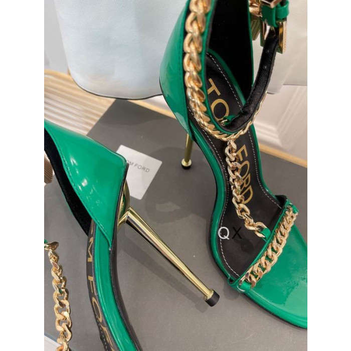 Tom Ford Paitinne Leathar Slabhra Pointe-Ladhar Rúitín-Strap Sandals I Glas
