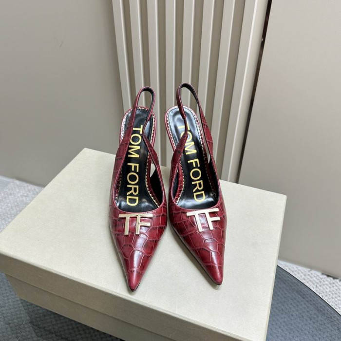 Tom Ford 10cm Crogall Leathar Angelina Slingback I ndath Dearg
