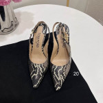 Tom Ford 10cm Angelina Bróga Slingback i Cabhraithe Python Dubh