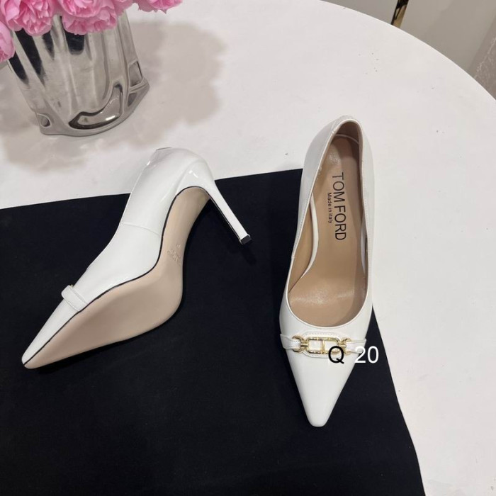 Tom Ford 10cm di Brevetto in Pelle Whitney pompe In Bianco