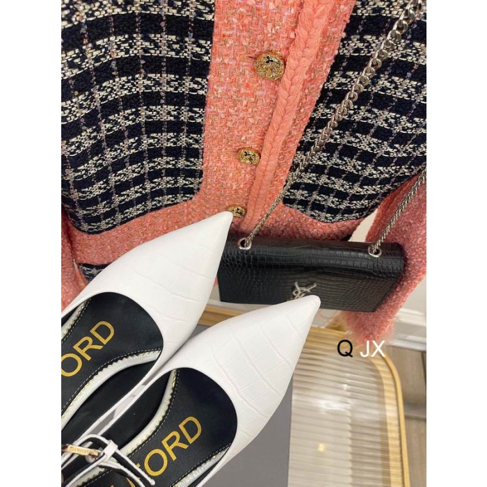 Tom Ford Modello Coccodrillo Lucchetto Ankle Wrap Punta A Punta Pompe In Bianco