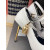 Tom Ford Modello Coccodrillo Lucchetto Ankle Wrap Punta A Punta Pompe In Bianco