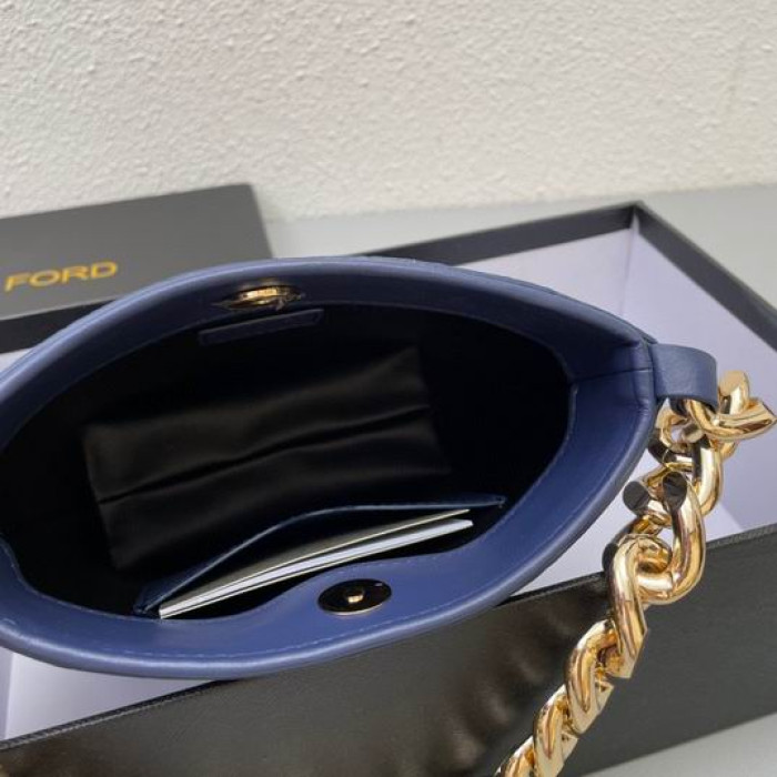 Torba pod Pachami Z Wzorem Krokodylej Skóry na Grubym Łańcuchu Tom Ford Niebieski