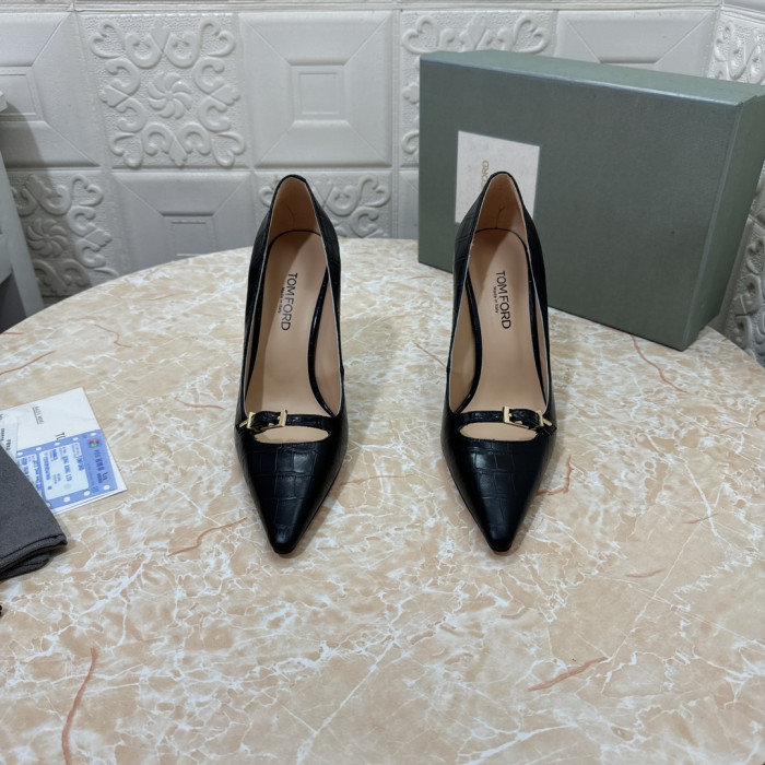 Tom Ford Na Wysokim Obcasie Z Ostrym Czubkiem i Крокодиловым Nadrukiem 10,5 cm Kolor Czarny