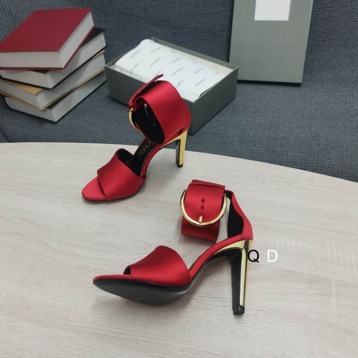 Czerwone Klapki Tom Ford na metalowym obcasie z klamrą długość 10,5 cm