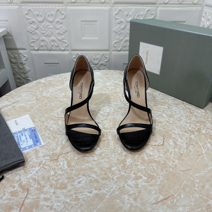 Tom Ford 10.5 cm Krokodíl Vysokým Podpätkom Sandál V Čiernej farbe