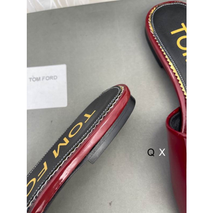 Tom Ford lakovanej Kože TF Logo List V bordová, čierna