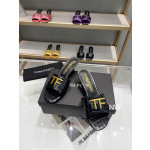 Tom Ford 4,5 cm Krokodíl TF Logo Listov Čierna