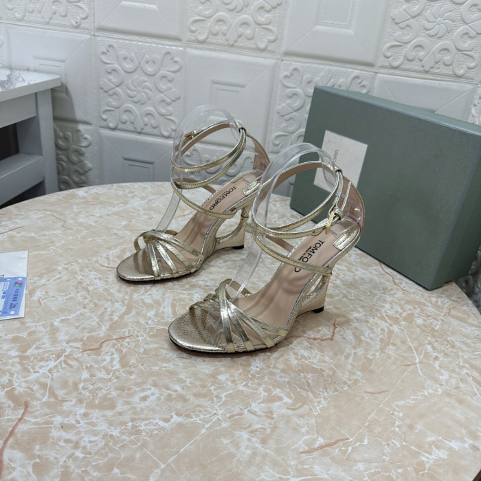 Zlatne Sandale na Visoku petu cipele s remenčićima i Змеиным po cijeloj površini Tom Ford dužina 10,5 cm