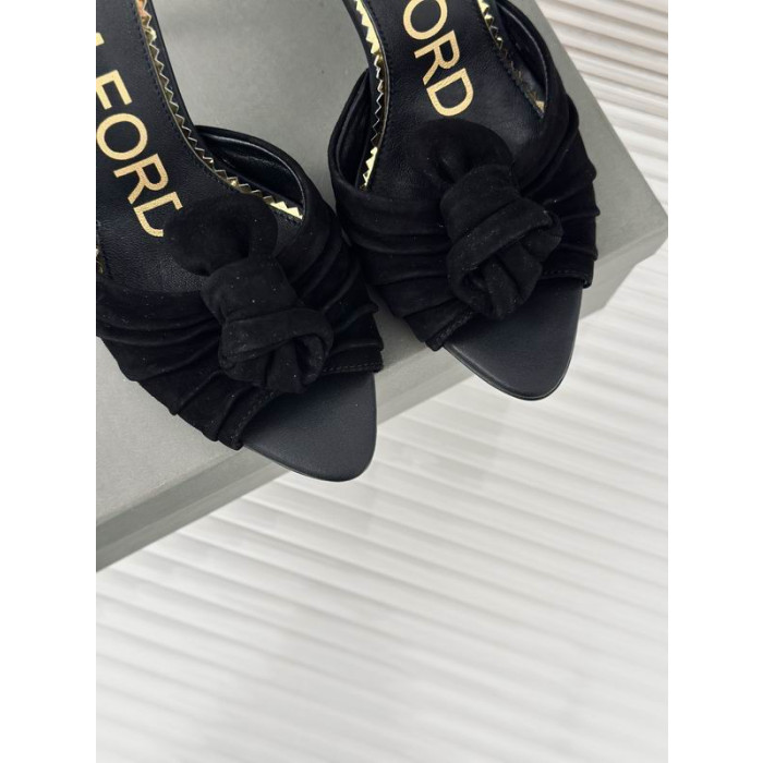 Metalni Tobogan Tom Ford na Petu od 10 cm, Crne Boje