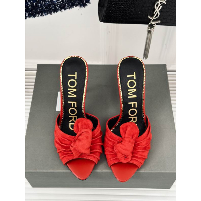 Metalni Tobogan Tom Ford na Petu od 10 cm Crvene Boje