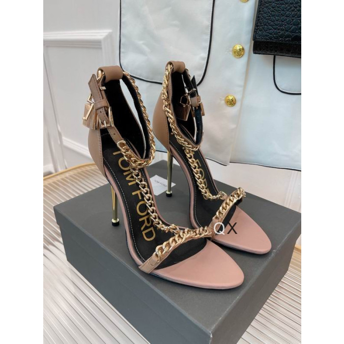 Tom Ford De Cuero De La Cadena De Punto-Dedo Del Pie Del Tobillo Correa De Las Sandalias En Nude