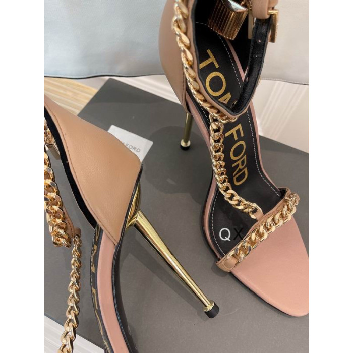 Tom Ford De Cuero De La Cadena De Punto-Dedo Del Pie Del Tobillo Correa De Las Sandalias En Nude