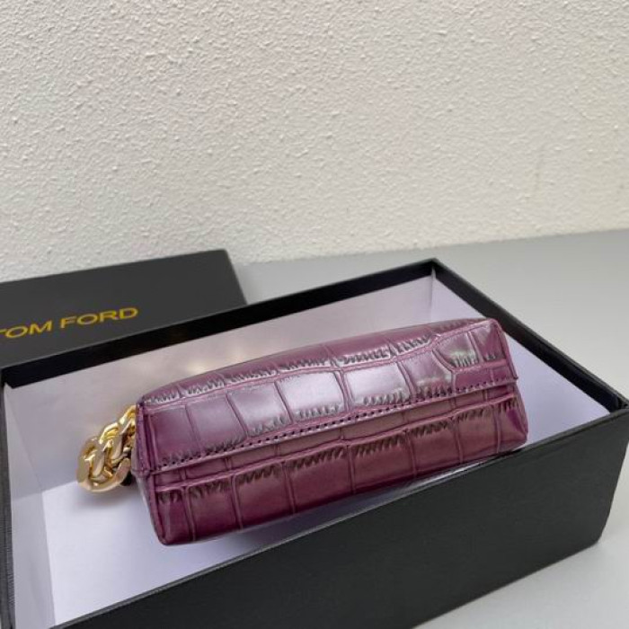 Tom Ford Gruesa Cadena De Patrón Del Cocodrilo De La Axila Bolsa En Color Morado