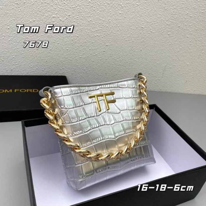 Tom Ford Gruesa Cadena De Patrón Del Cocodrilo De La Axila De La Bolsa En La Plata