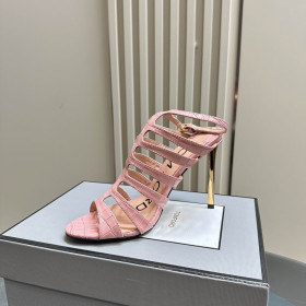 Tom Ford 10cm Impreso Cocodrilo Jaula de Cuero de la Sandalia En color Rosa