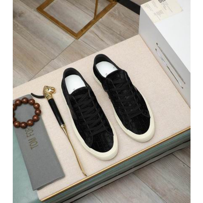 توم فورد من جلد الغزال كامبريدج أحذية باللون الأسود 003