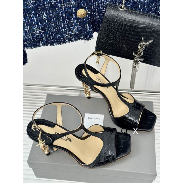 Tom Ford 10,5 cm Kovový Řetěz Razítkem Krokodýlí Kůže Angelina Sandály V Černé barvě