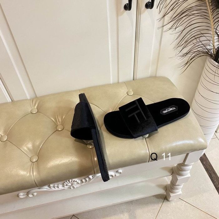 Tom Ford Velvet Slide Černé