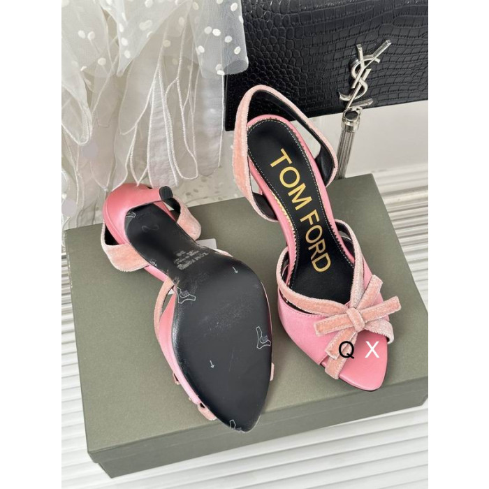 Tom Ford Velvet Bow Sandály V Růžové