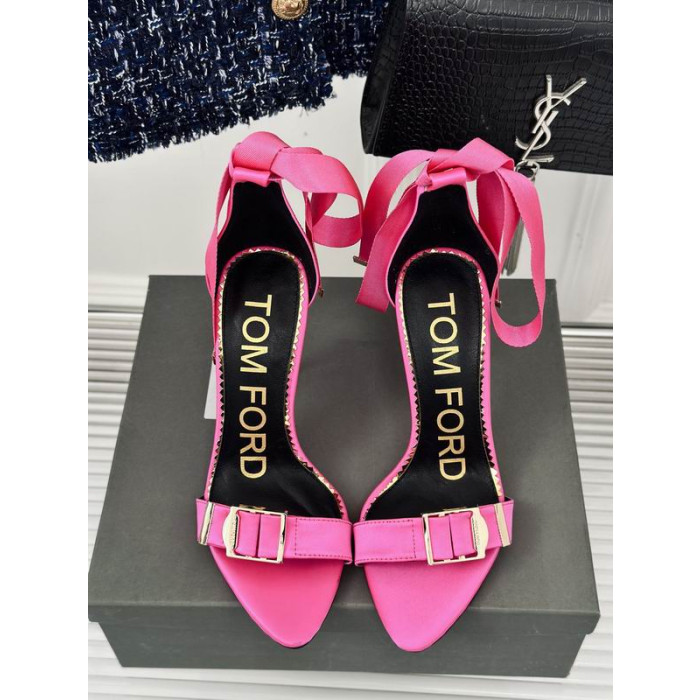 Tom Ford 10cm Hedvábný Satén Spony Dutý Popruh Sandály V Růžové