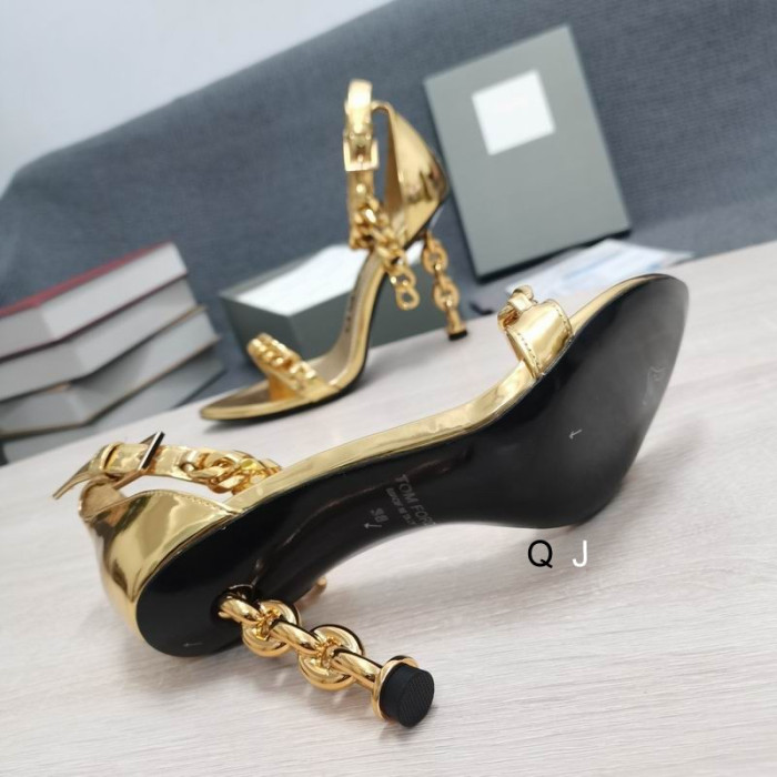 Tom Ford Patent Læder Metal Kæde Pegede Sandal I Guld