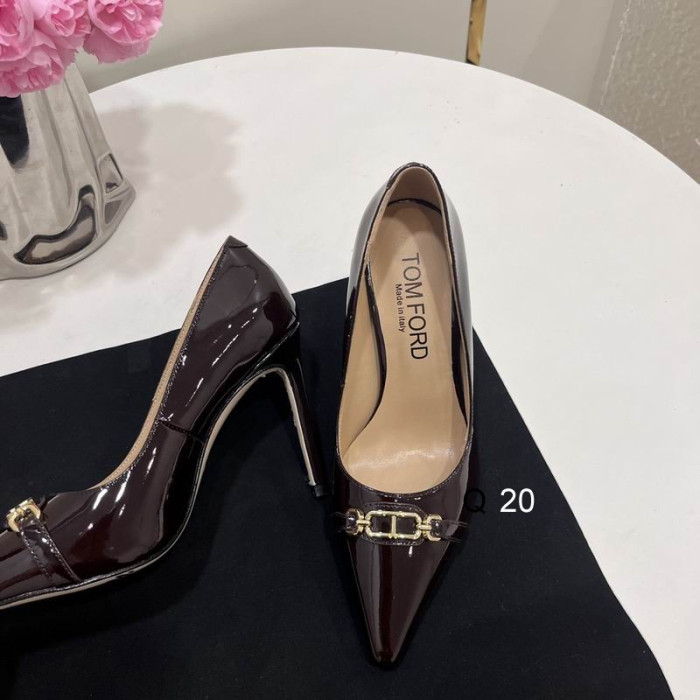 Tom Ford 10cm lakleder Whitney pompen In Donker Bruin