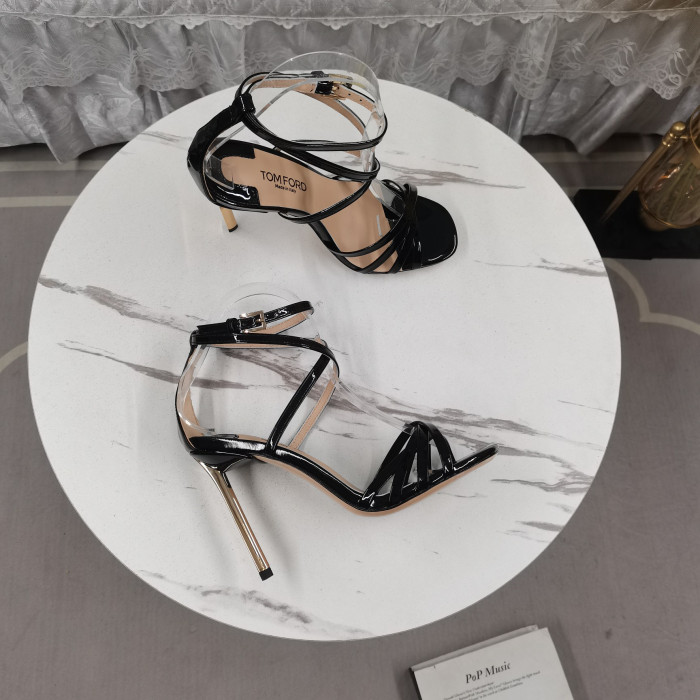 Tom Ford 11cm lakleder Ida Sandaal In het Zwart