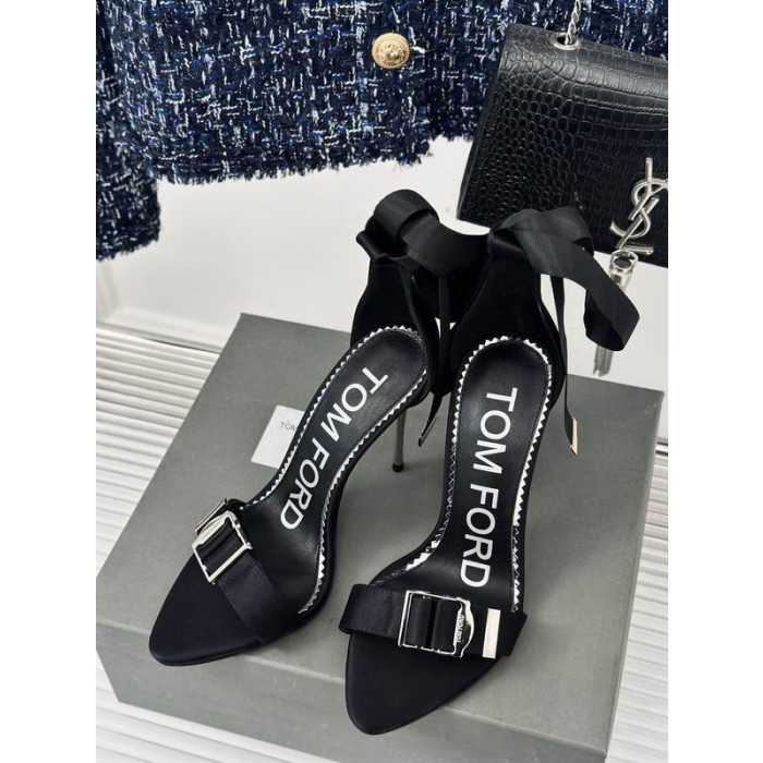 Tom Ford 10cm Silkki Satiini Solki Ontto Strap Sandal Musta