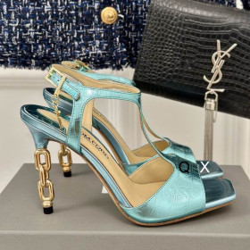 Tom Ford 10.5 cm Metalli Ketju Leimattu Krokotiili Nahka Angelina Sandaali Sinisellä