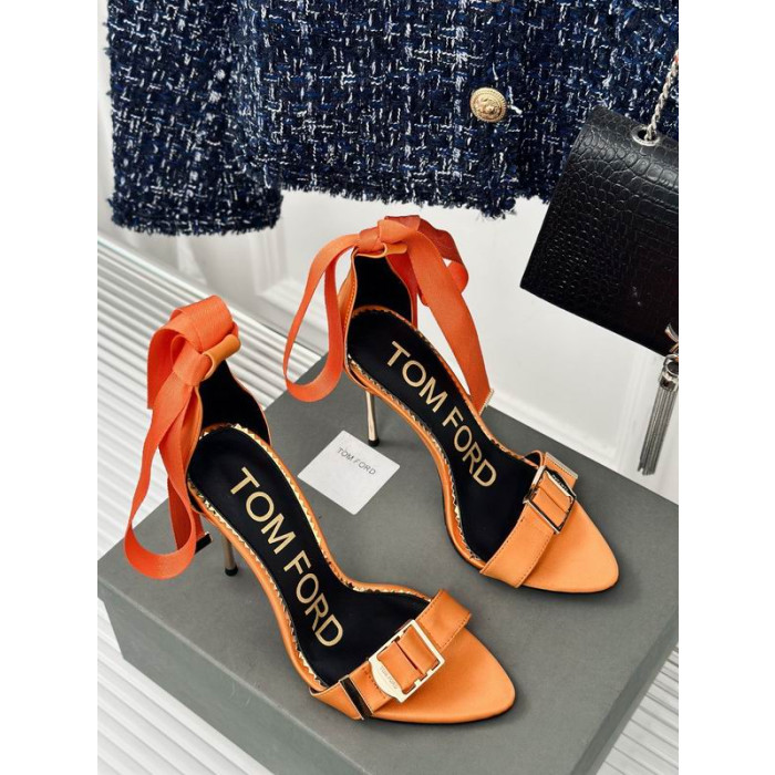 Tom Ford 10cm Satin de Soie Boucle Creux Sandale à bride En Orange