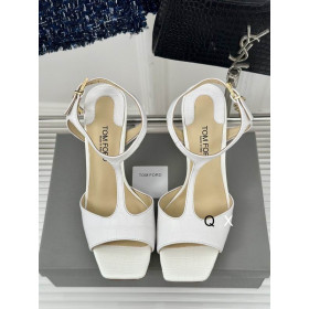 Tom Ford 10.5 cm Chaine en Métal Estampé Crocodile de Cuir de Angelina Sandale En Blanc