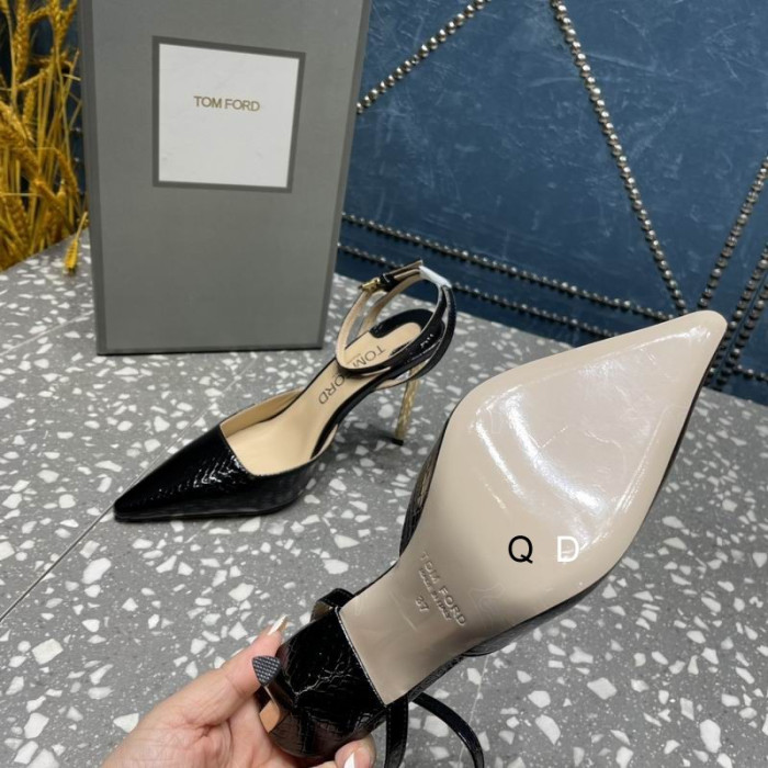 Tom Ford 10,5 cm Snakeskin Pumps In Schwarz