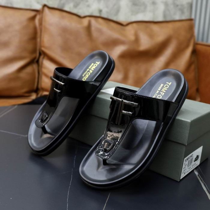 Tom Ford Herren Patent Leder Flip Flops In Black01
